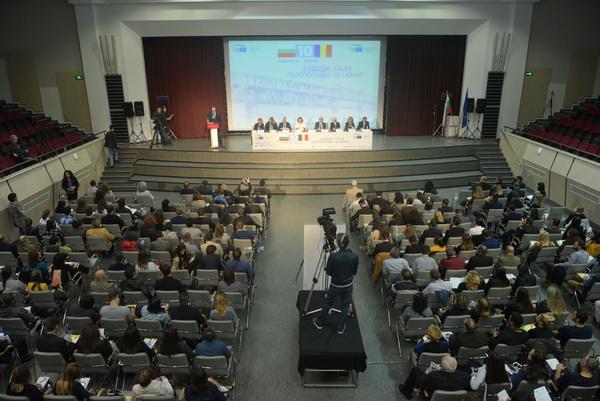 Ползите за България и Румъния от членството в ЕС са далеч отвъд числата
