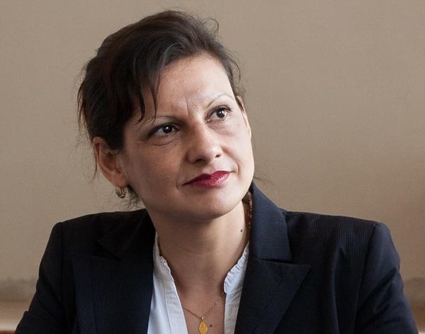 Д-р Даниела Дариткова