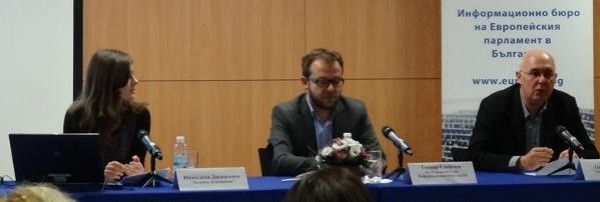 С 20% се е повишил интересът на българските медии към теми, свързани с Европейския парламент през 2013 г.