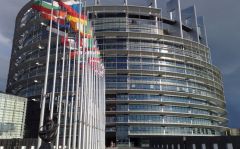 Дезинформация: как да разпознаете и да спрете митовете за коронавируса