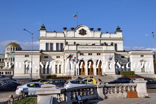 Окончателно от ЦИК: Дариткова, Янкова, Карадайъ и Кадиев ще ни представят в новия парламент