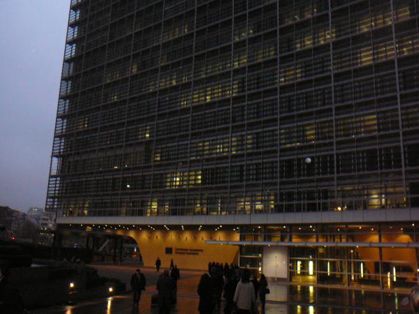 България ще получи 1,98 млн. евро за справяне с щетите от наводненията