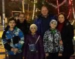 Михаил Миков със семейството си в Смолян