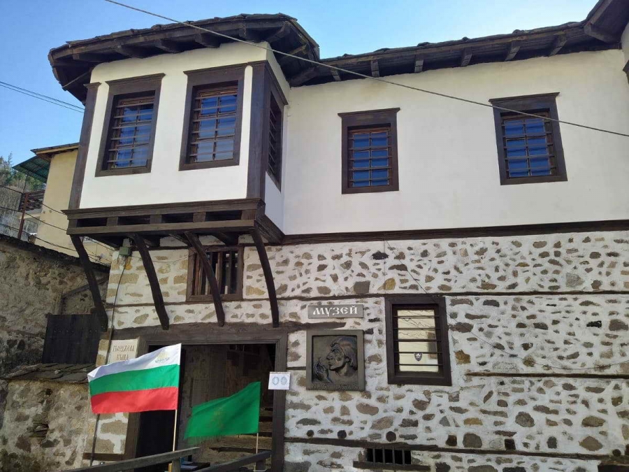 На 3 март посетители на къща музей &bdquo;Ласло Наги&ldquo; четоха стихове на Вазов