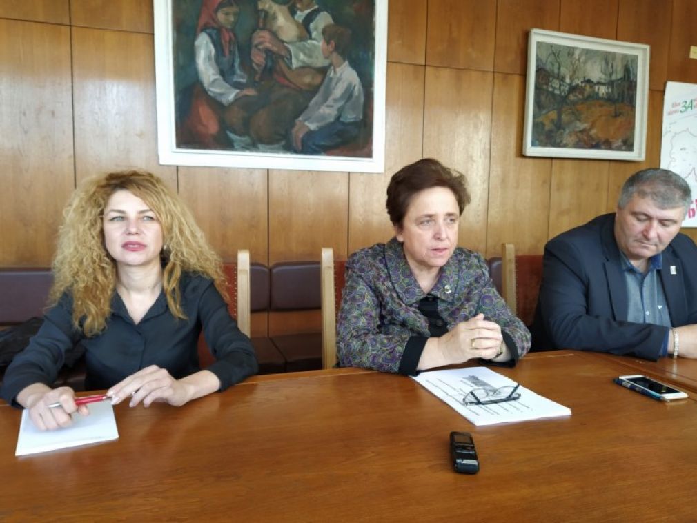 Дора Янкова /БСП/: &bdquo;Държавата е длъжница на община Баните&ldquo;