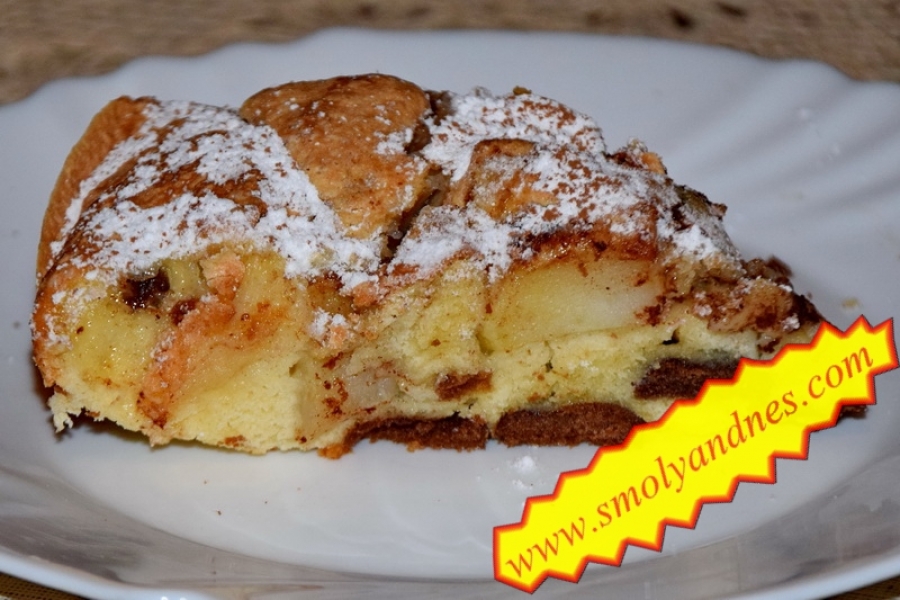 Десерт с бисквити и ябълки
