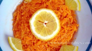 Витаминозна салата с моркови и лимон